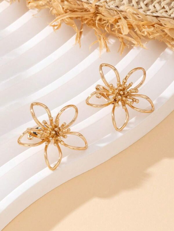 Boucles d'Oreilles Fleur Dorée