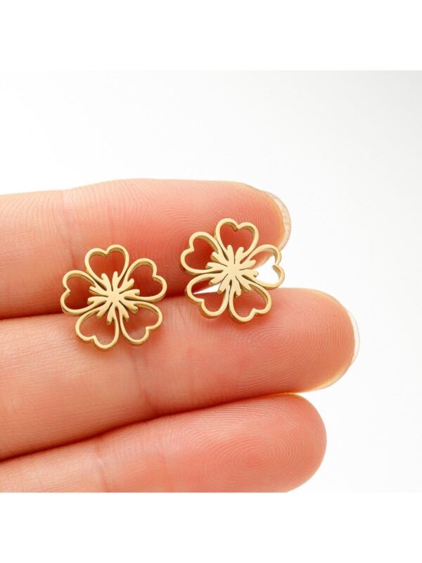 Boucle d'Oreille fleurie